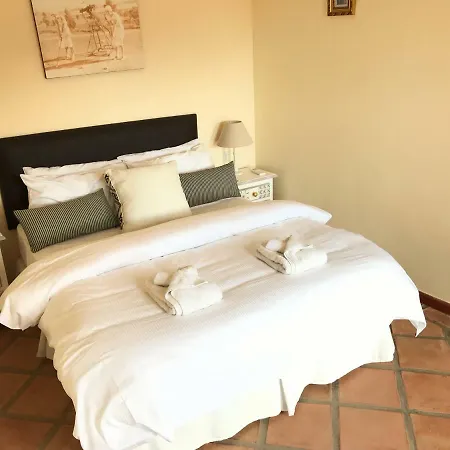 Villa Candela En La Colina